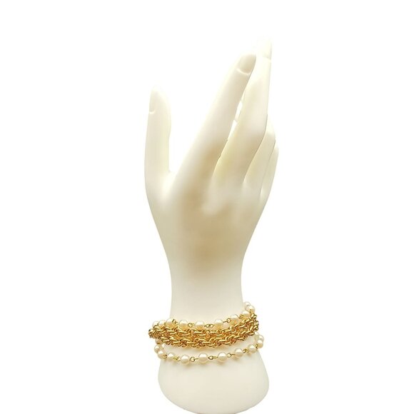 Vintage Celebrity Gold-Tone Multi-Strand Pearl Bracelet - Picture 1 of 5